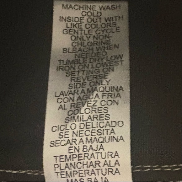 Democracy Jeans - Picture 6 of 7